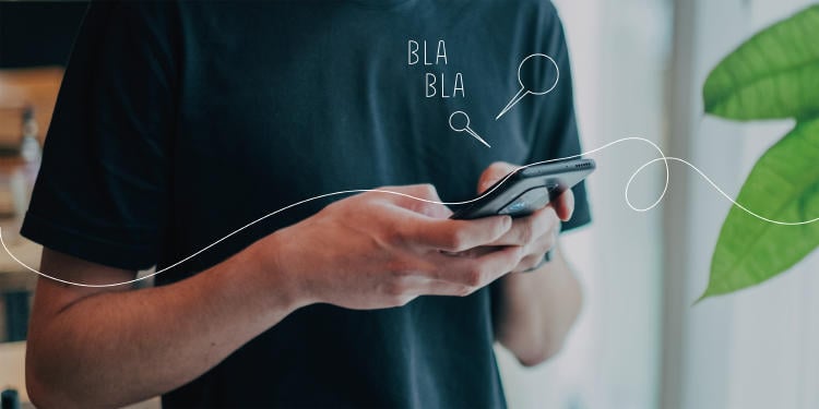 WhatsApp Business Mano-hombre-utilizando-WhatsApp-movil