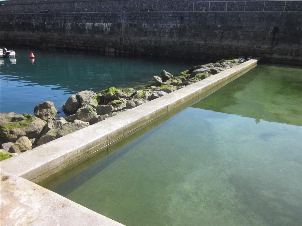 PISCINA NATURAL ELANTXOBE